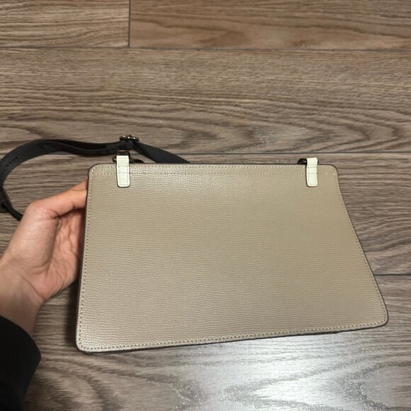 Kenneth Cole Taupe & White Leather Alex Shoulder Bag – Like New - Picture 5 of 10